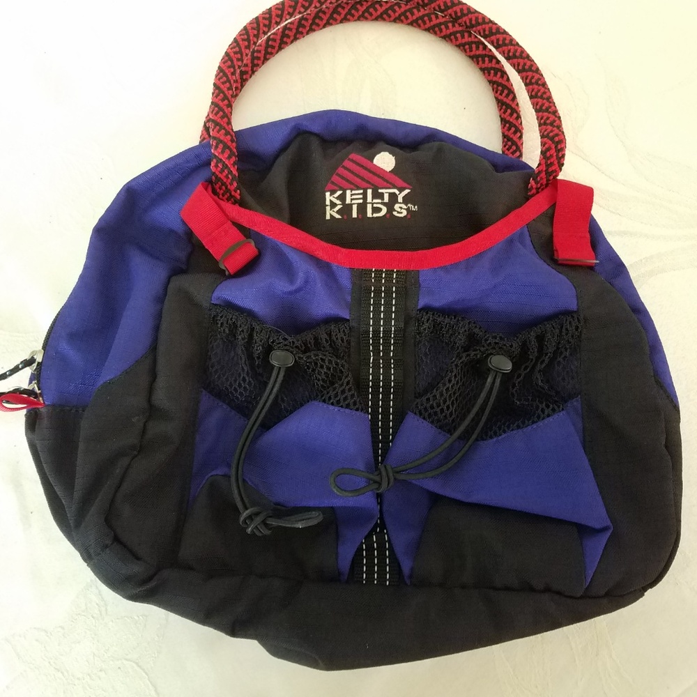 Kelty Kids daypack with straps to fit around waist